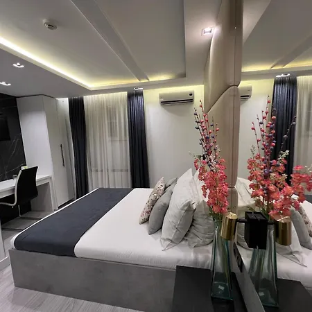 Forever Otel